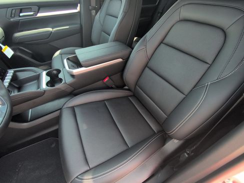 New 2027 GMC Terrain Elevation w/ Elevation Premium Package FWD image 24