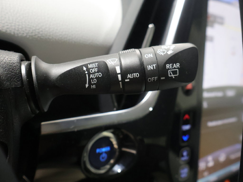 Used 2021 Toyota Prius Limited FWD image 35