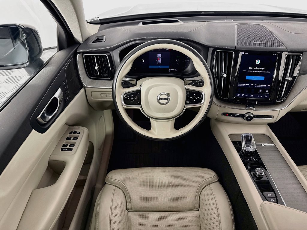 Used 2024 Volvo XC60 T8 Ultimate w/ Climate Package AWD/4WD image 19