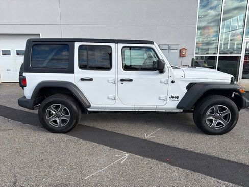 Certified 2022 Jeep Wrangler Unlimited Sport image 19