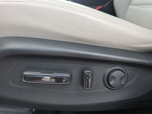 Used 2024 Honda CR-V EX-L image 11