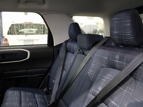 Used 2024 Ford Bronco Sport Heritage w/ Heritage Convenience Package image 17