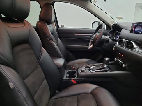 Used 2019 MAZDA CX-5 Touring image 21