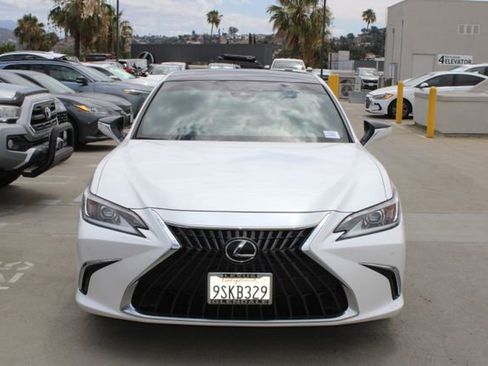 Certified 2025 Lexus ES 350 w/ Premium Package FWD image 2