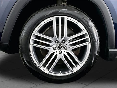 Certified 2020 Mercedes-Benz GLS 450 4MATIC image 11