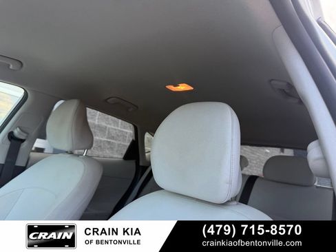 Used 2025 Hyundai Kona SEL FWD image 22