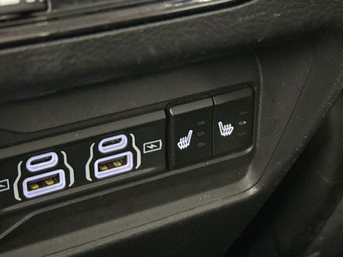 Used 2024 Jeep Grand Cherokee Limited 4xe image 31