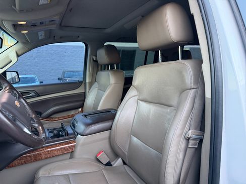 Used 2016 Chevrolet Suburban LTZ AWD/4WD image 15