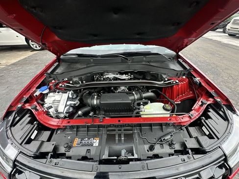 Used 2025 Ford Explorer ST w/ Sun And Sound Package image 33