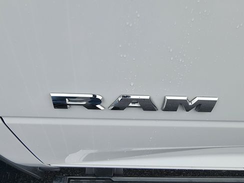 Used 2023 RAM 2500 Big Horn w/ Level 1 Equipment Group image 15