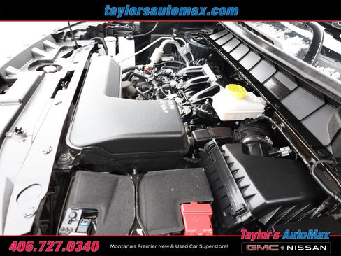 Used 2024 Nissan Pathfinder SV image 39