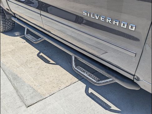 Used 2016 Chevrolet Silverado 1500 LT AWD/4WD image 13