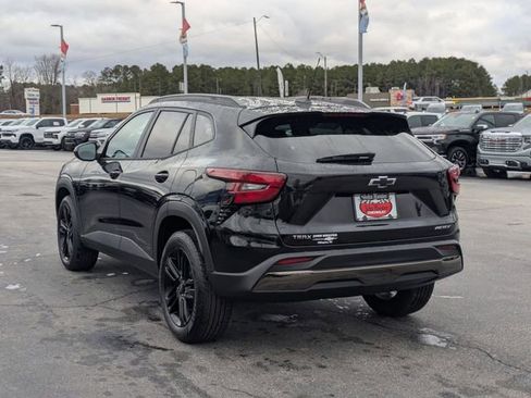 New 2026 Chevrolet Trax ACTIV w/ Driver Confidence Package image 11