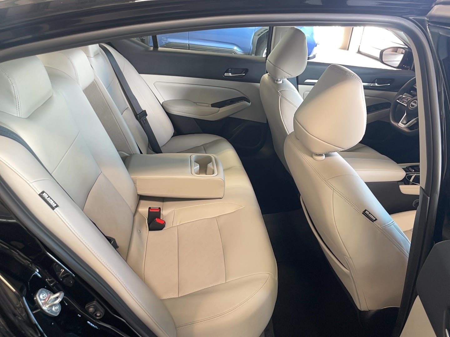 Used 2025 Nissan Altima 2.5 SL AWD/4WD image 26