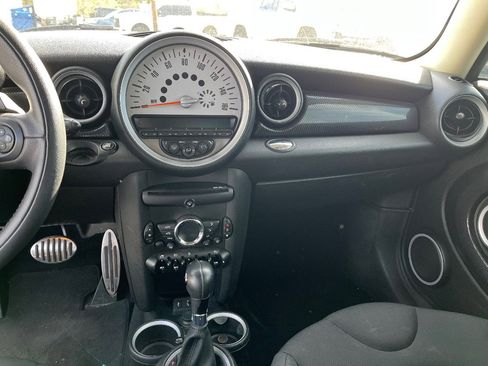 Used 2013 MINI Cooper S image 9