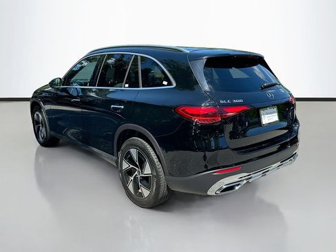 Used 2024 Mercedes-Benz GLC 300 4MATIC image 7