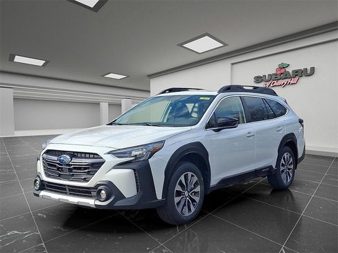 New 2025 Subaru Outback Limited image 3