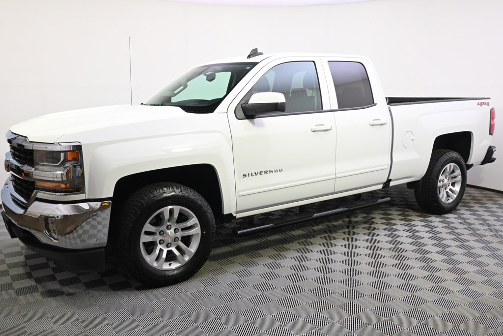 Used 2019 Chevrolet Silverado 1500 LT w/ All Star Edition AWD/4WD image 2