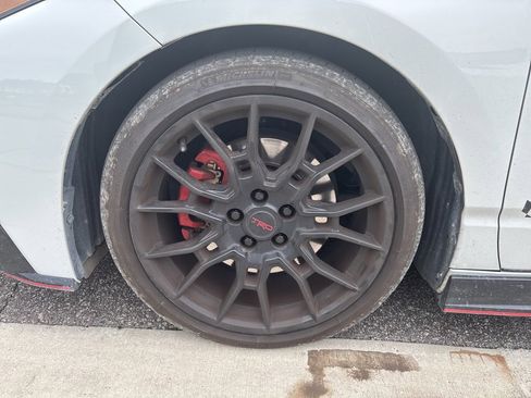 Used 2021 Toyota Avalon TRD image 14