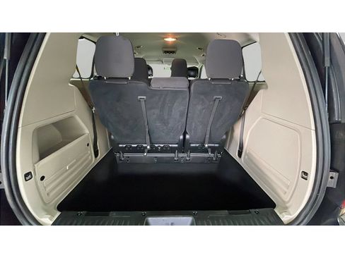 Used 2017 Dodge Grand Caravan SE w/ Power Window Group FWD image 17