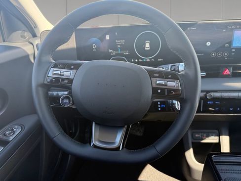 Used 2025 Hyundai Ioniq 5 SEL image 13