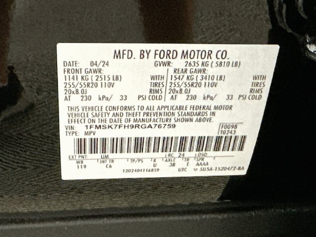 Used 2024 Ford Explorer Limited w/ Limited Technology Package RWD image 29