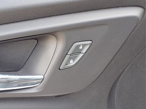 Used 2019 Chevrolet Malibu LT image 13