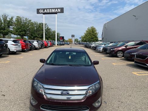 Used 2011 Ford Fusion SEL FWD image 2