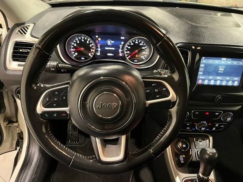 Used 2020 Jeep Compass Latitude w/ Popular Equipment Group image 22