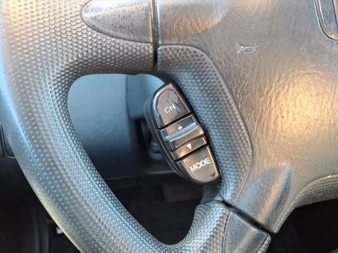 Used 2005 Honda CR-V EX image 19