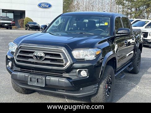 Used 2022 Toyota Tacoma SR5 image 3