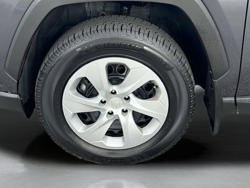 Used 2024 Toyota RAV4 LE FWD image 26