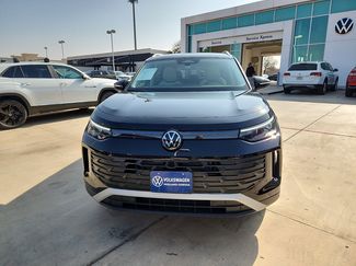 Certified 2025 Volkswagen Tiguan SE video 2