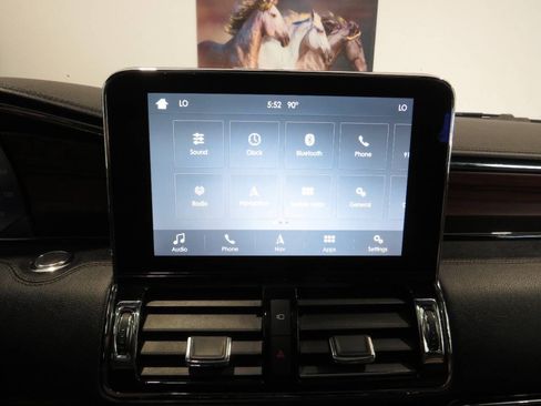 Used 2018 Lincoln Navigator Reserve w/ Technology Package AWD/4WD image 26