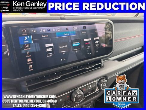 Certified 2025 Jeep Wrangler Unlimited Rubicon w/ Convenience Group AWD/4WD image 16