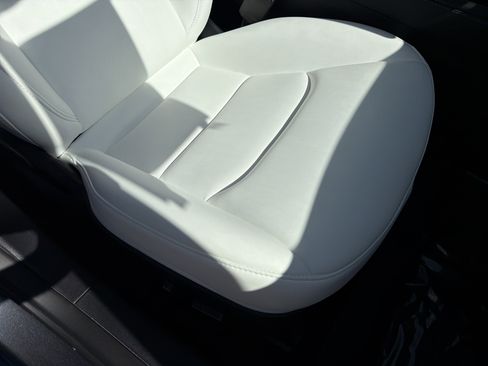 Used 2023 Tesla Model 3 Standard Range RWD image 48