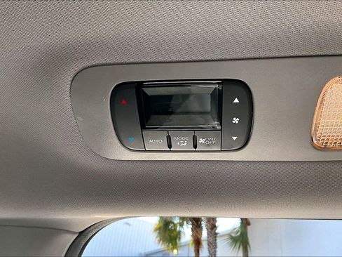 Used 2024 Honda Odyssey EX-L image 10