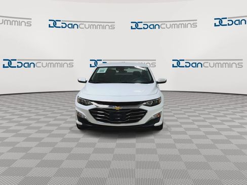 Used 2023 Chevrolet Malibu LS w/ Driver Confidence Package FWD image 3