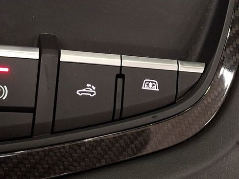 Used 2020 Audi R8 V10 w/ Carbon Exterior Package image 22