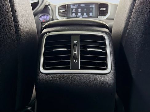 Used 2021 Kia Sportage S w/ S AWD Premium Package image 26