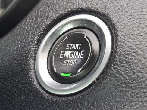 Used 2020 Cadillac XT4 Premium Luxury w/ Cold Weather Package FWD image 22
