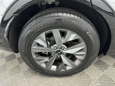 Used 2024 Kia Sportage SX FWD image 19