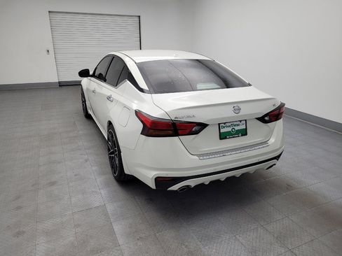 Used 2021 Nissan Altima 2.5 SL image 5