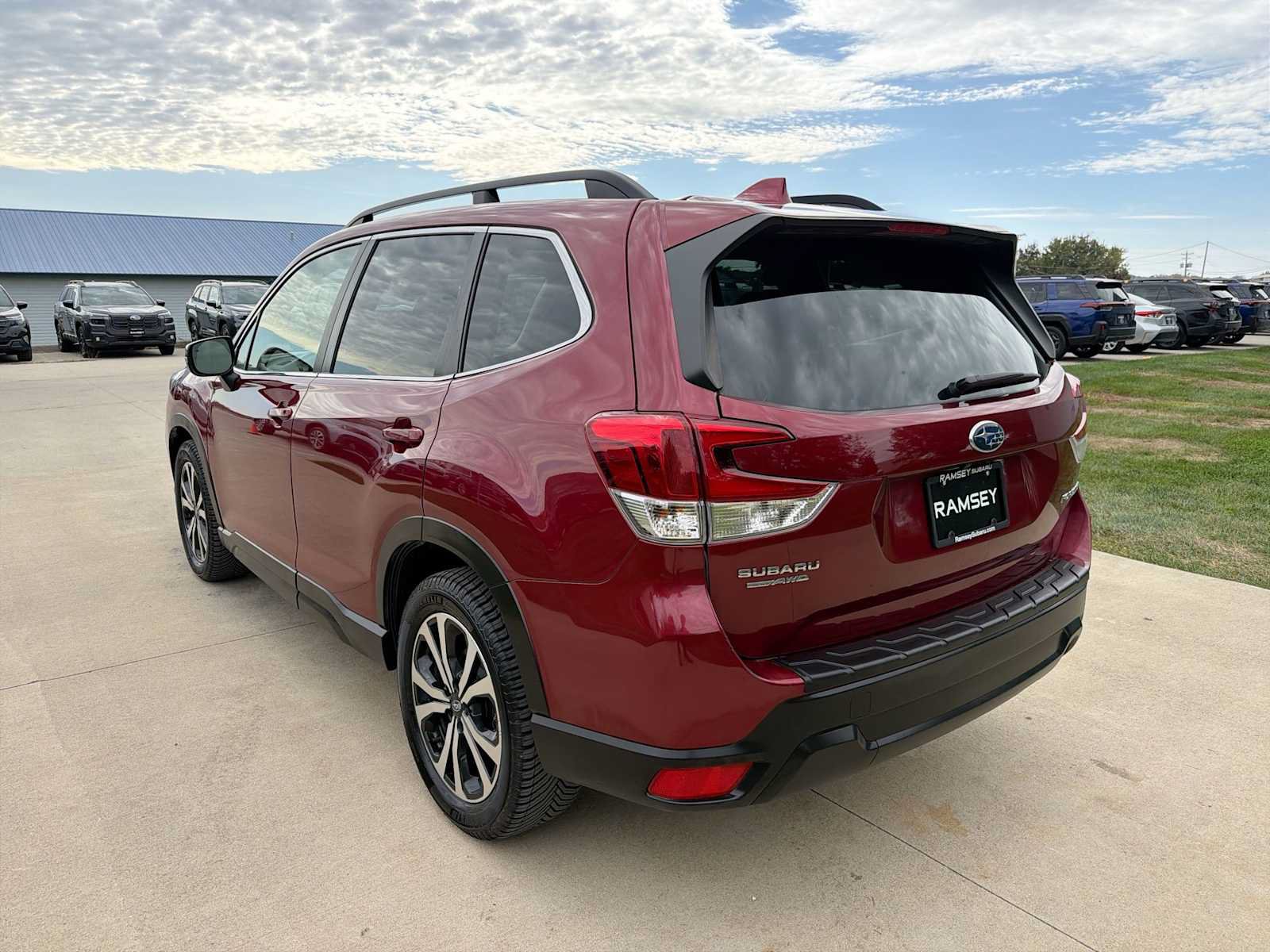 Used 2021 Subaru Forester Limited w/ Popular Package #3 AWD/4WD image 4