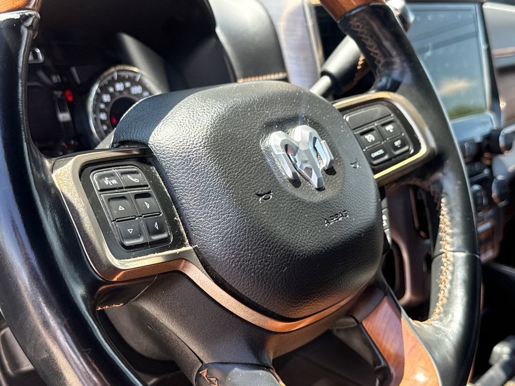 Used 2022 RAM 2500 Limited w/ Snow Chief Group AWD/4WD image 29