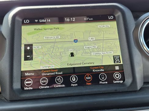 Used 2020 Jeep Gladiator Rubicon AWD/4WD image 26