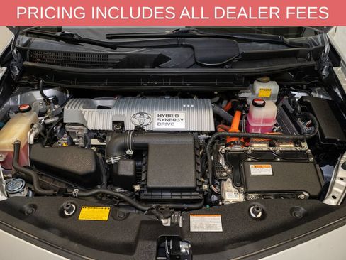 Used 2015 Toyota Prius V Three FWD image 19