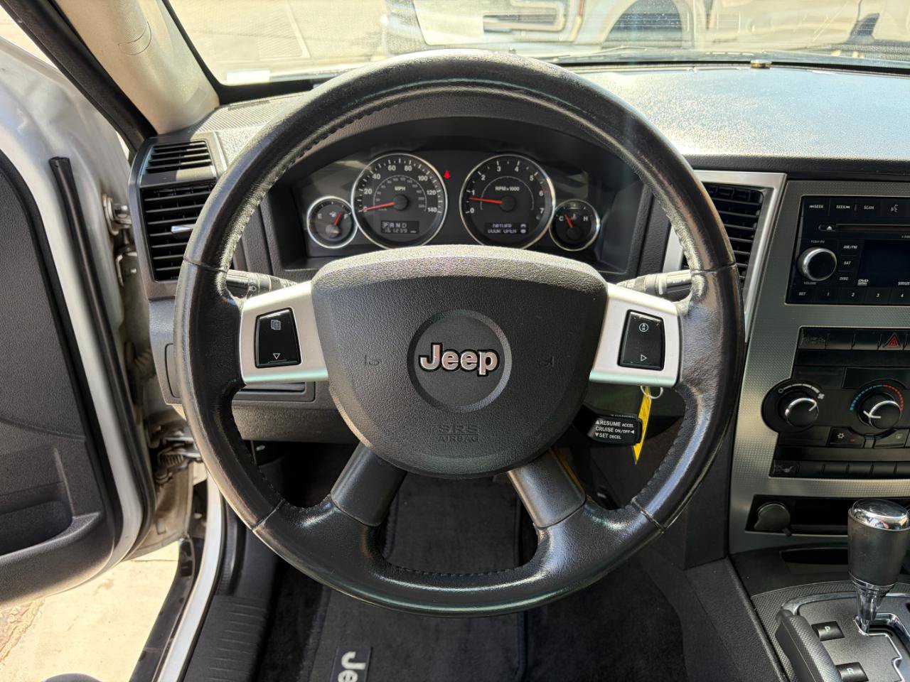 Used 2008 Jeep Grand Cherokee Laredo AWD/4WD image 15