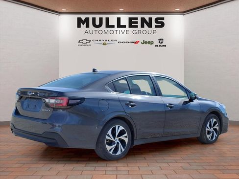 Used 2024 Subaru Legacy Premium image 3