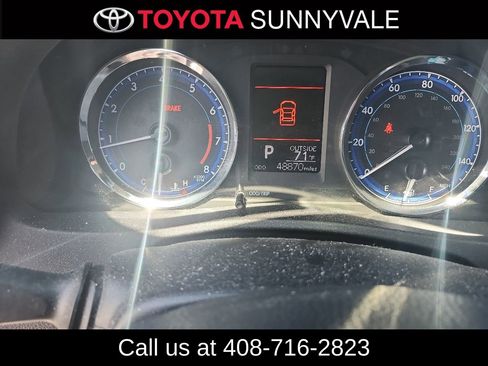 Used 2019 Toyota Corolla LE FWD image 3